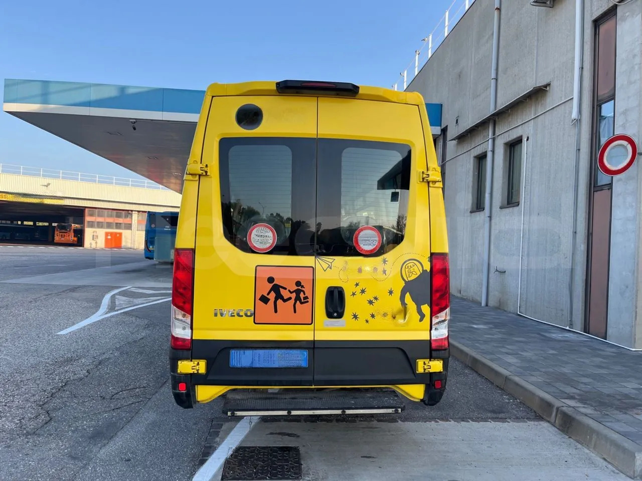 Iveco Daily - Autocarro escolar: foto 5 Iveco Daily - Autocarro escolar: foto 5