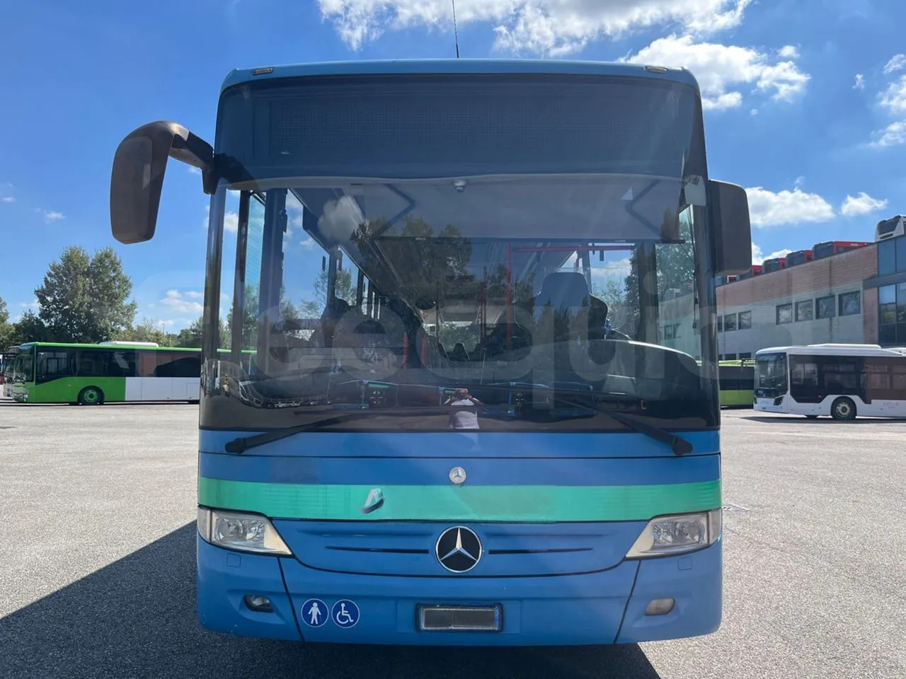 Mercedes-Benz Integro - Ônibus suburbano: foto 2 Mercedes-Benz Integro - Ônibus suburbano: foto 2