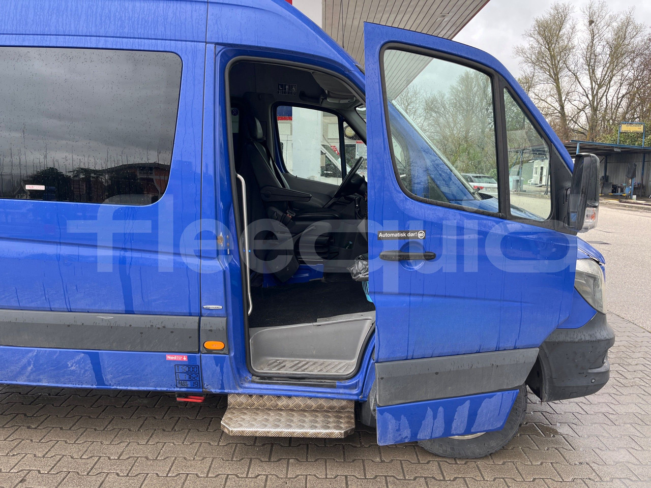Minibus, Furgão de passageiros Mercedes-Benz Sprinter: foto 13