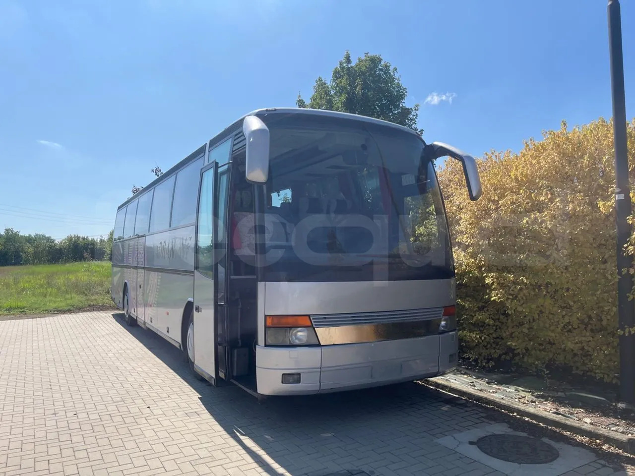 Setra S315 - Autocarro: foto 4 Setra S315 - Autocarro: foto 4