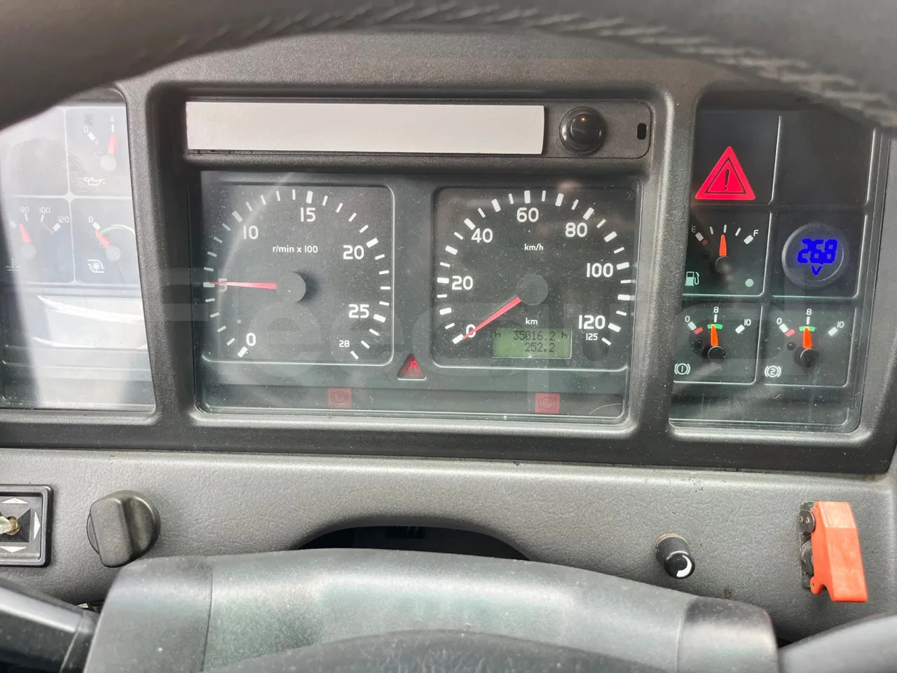 Volvo Barbi Genesis - Autocarro: foto 3 Volvo Barbi Genesis - Autocarro: foto 3