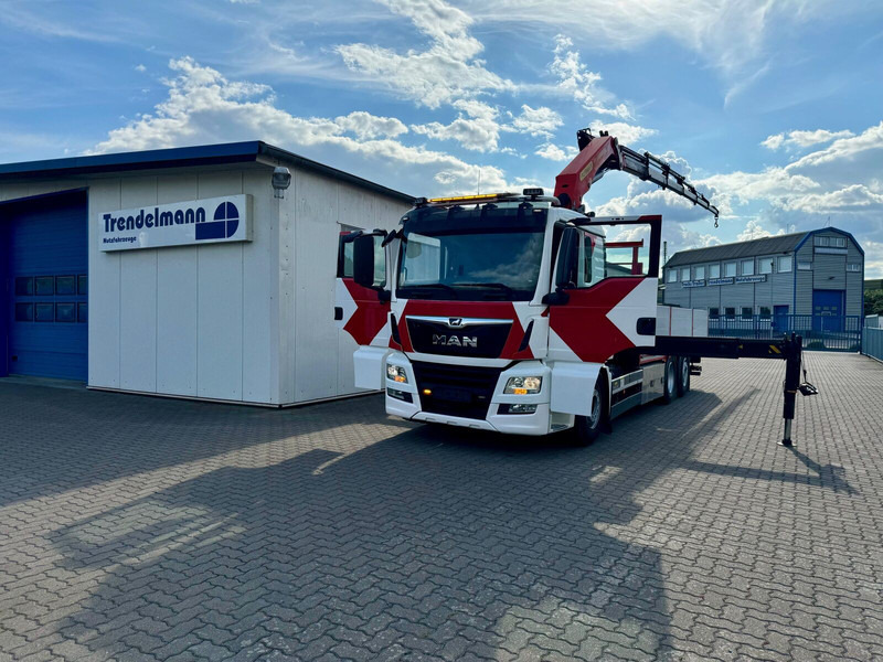 MAN TGS 26.460 6x2 Lenk-Liftachse Palfingerkran PK 22002 hi Fahrerha - Camião grua, Camião grua: foto 1 MAN TGS 26.460 6x2 Lenk-Liftachse Palfingerkran PK 22002 hi Fahrerha - Camião grua, Camião grua: foto 1