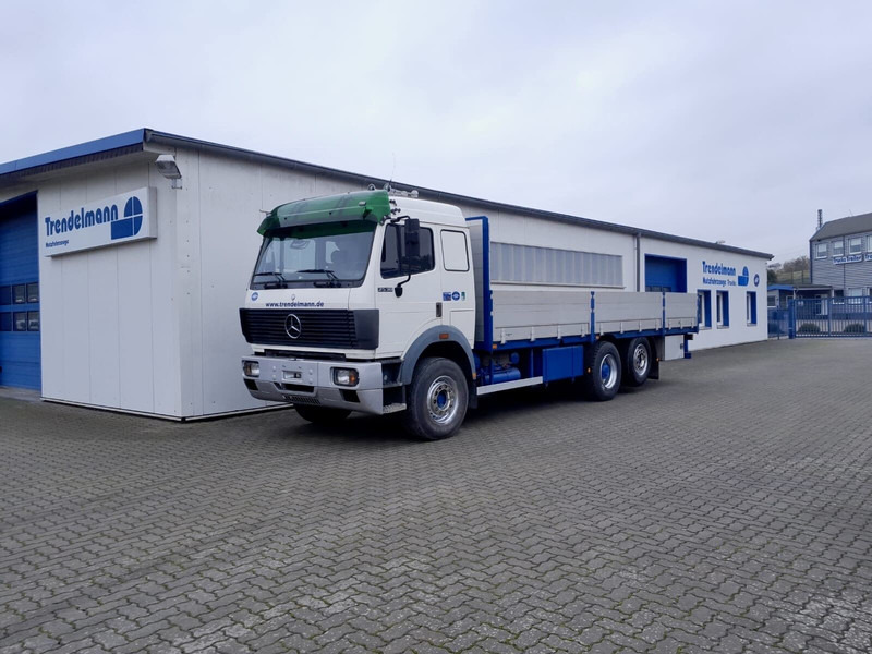 Mercedes-Benz SK 2538 6x2 Pritsche - Camião de caixa aberta/ Plataforma: foto 2 Mercedes-Benz SK 2538 6x2 Pritsche - Camião de caixa aberta/ Plataforma: foto 2