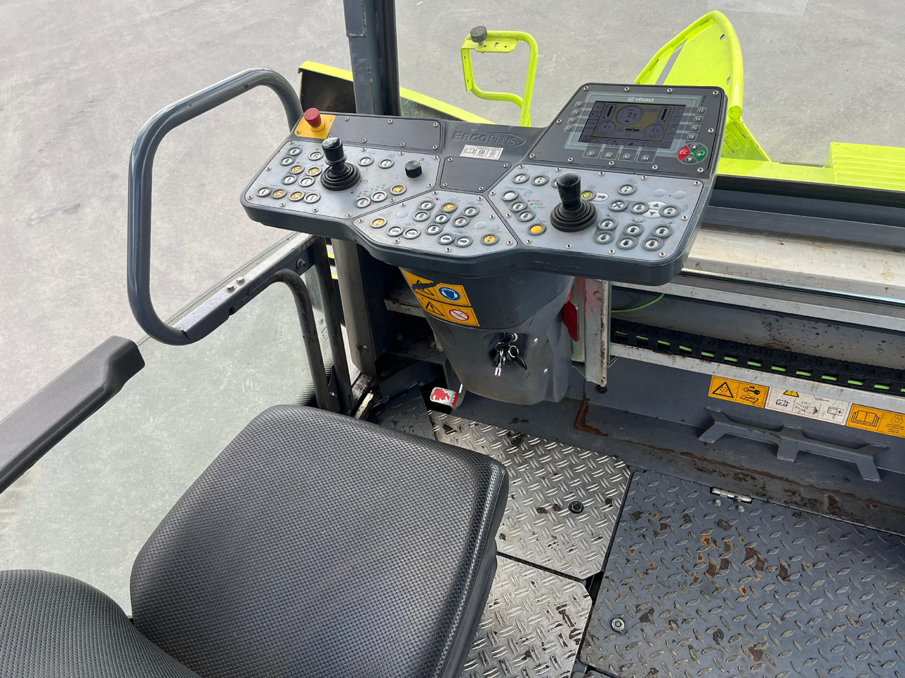 VÖGELE SUPER 2100-3i - Acabadora: foto 3 VÖGELE SUPER 2100-3i - Acabadora: foto 3