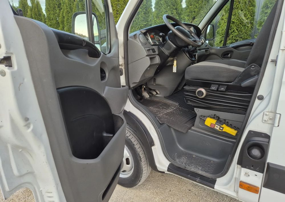 Iveco 50c15 3.0 150KM Brygadówka - Carrinha basculante: foto 5 Iveco 50c15 3.0 150KM Brygadówka - Carrinha basculante: foto 5