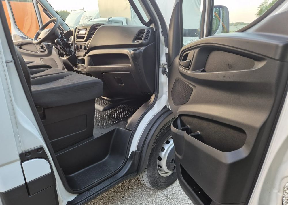 Iveco 65C15 70C15 60C15 50C15 3.0 150KM - Carrinha basculante: foto 5 Iveco 65C15 70C15 60C15 50C15 3.0 150KM - Carrinha basculante: foto 5