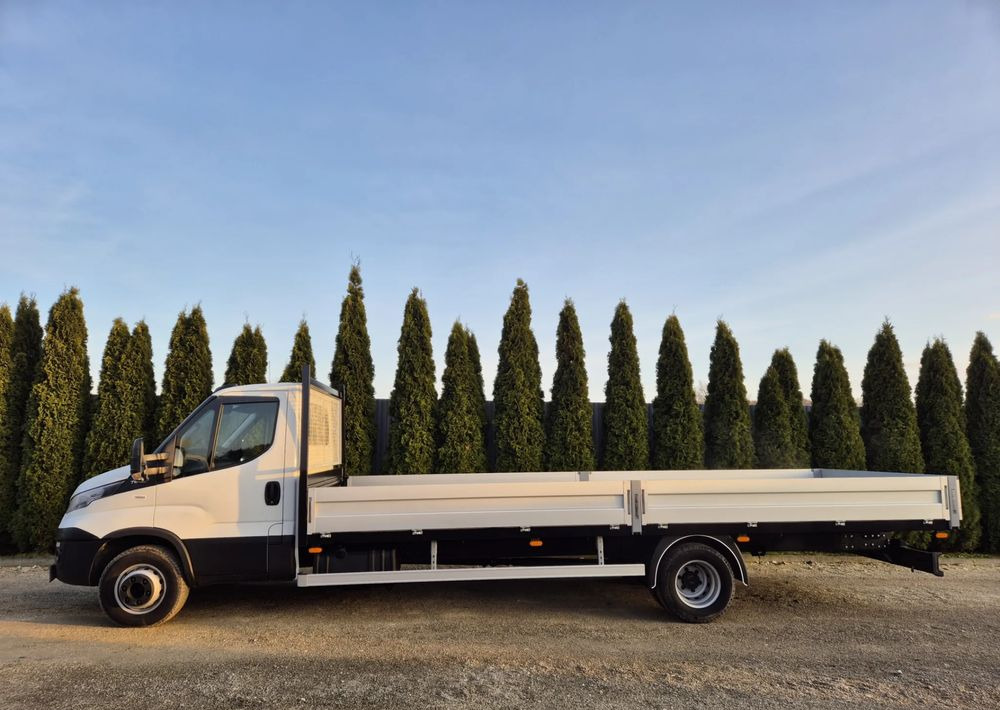 Iveco 70C18 3.0 180KM/ Skrzyniowy / 1 Właściciel/ Himatic 8b/ Rozstaw osi max 5.1m/ - Carrinha de caixa aberta: foto 2 Iveco 70C18 3.0 180KM/ Skrzyniowy / 1 Właściciel/ Himatic 8b/ Rozstaw osi max 5.1m/ - Carrinha de caixa aberta: foto 2