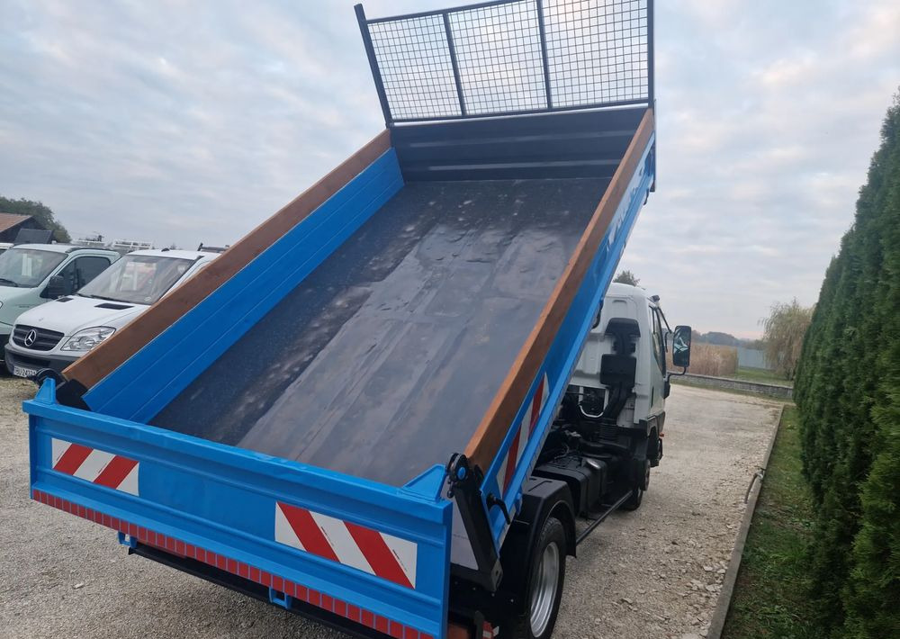 Mitsubishi Canter 3.0 130KM Zwykła Pompa - Carrinha basculante: foto 4 Mitsubishi Canter 3.0 130KM Zwykła Pompa - Carrinha basculante: foto 4