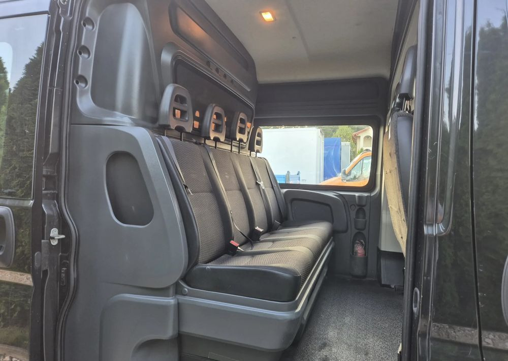 Peugeot Boxer 2.2 130KM Dubel kabina - Furgão, Carrinha cabine dupla: foto 5 Peugeot Boxer 2.2 130KM Dubel kabina - Furgão, Carrinha cabine dupla: foto 5