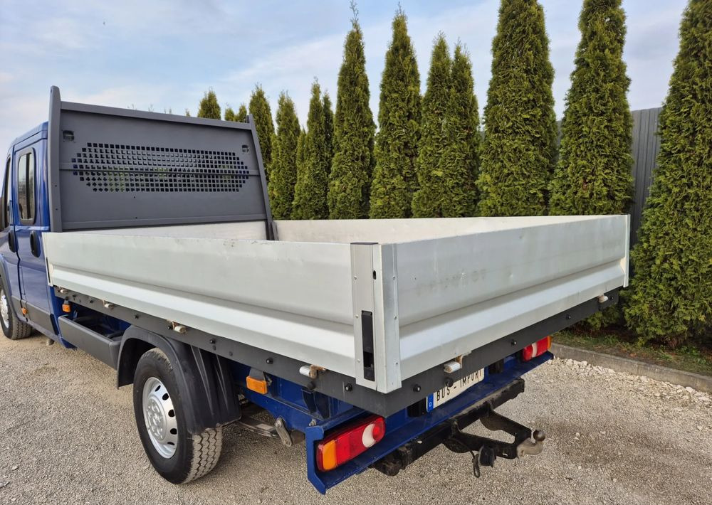 Peugeot Boxer 2.2 150KM brygadówka Maxi wzmocniony koła 16 cali Dubel - Carrinha cabine dupla: foto 3 Peugeot Boxer 2.2 150KM brygadówka Maxi wzmocniony koła 16 cali Dubel - Carrinha cabine dupla: foto 3