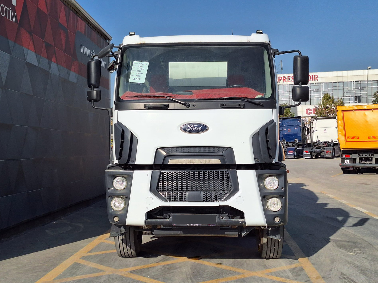 FORD 4142 M - Camião betoneira: foto 2 FORD 4142 M - Camião betoneira: foto 2