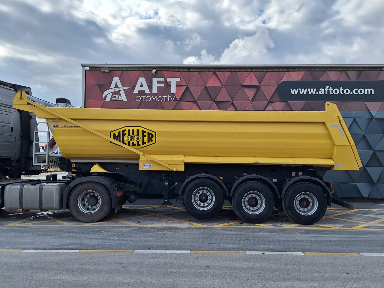 MEILLER - Semi-reboque basculante: foto 5 MEILLER - Semi-reboque basculante: foto 5