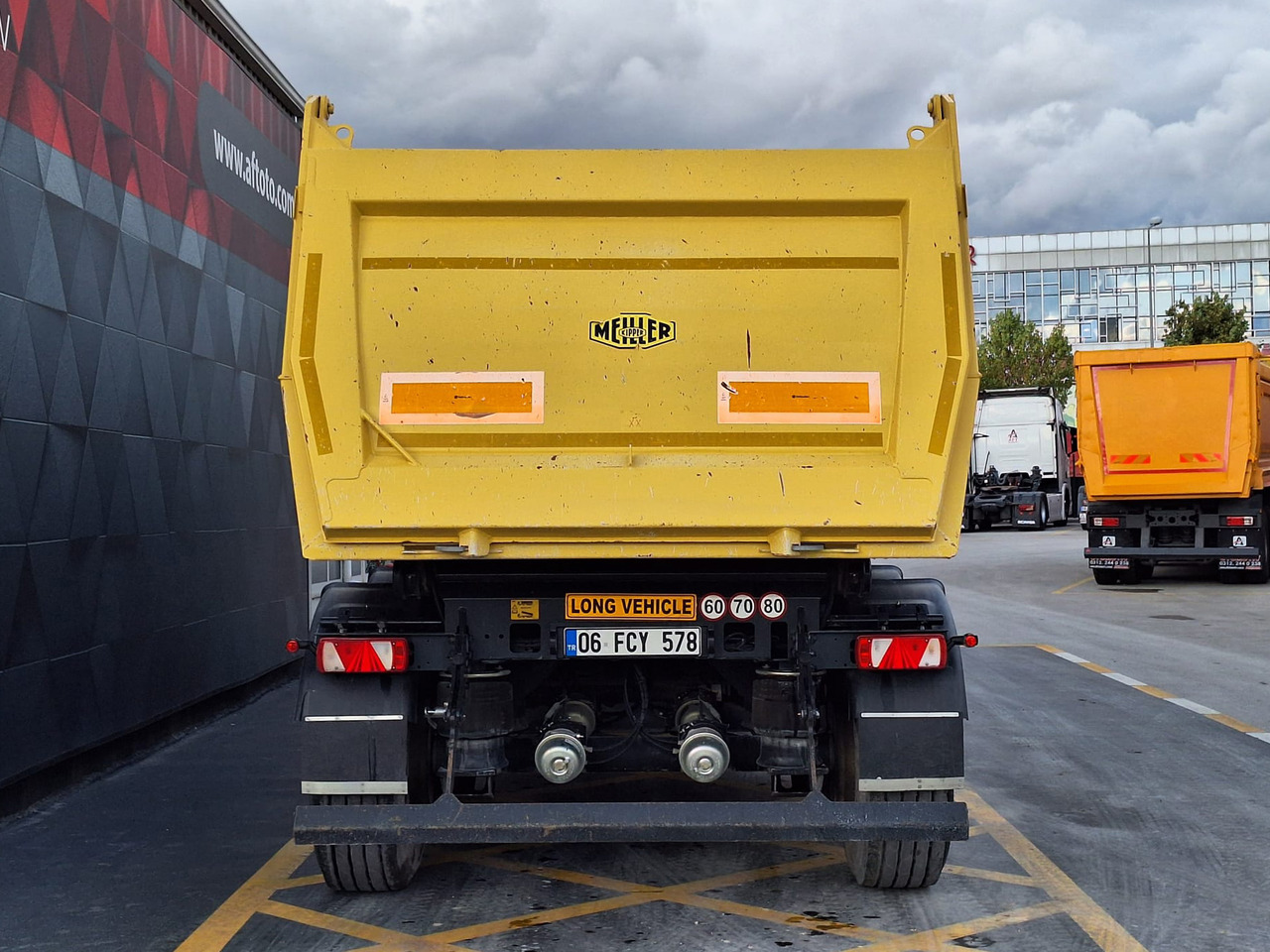 MEILLER - Semi-reboque basculante: foto 2 MEILLER - Semi-reboque basculante: foto 2