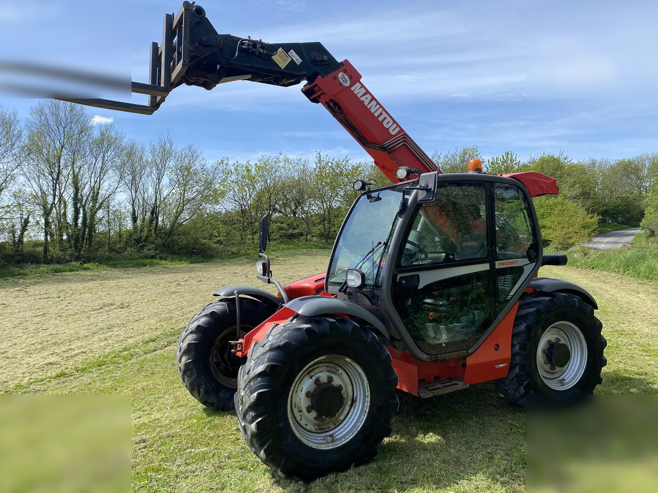 2011 MANITOU MLT634-120LSU TURBO - Empilhador telescópico: foto 1 2011 MANITOU MLT634-120LSU TURBO - Empilhador telescópico: foto 1