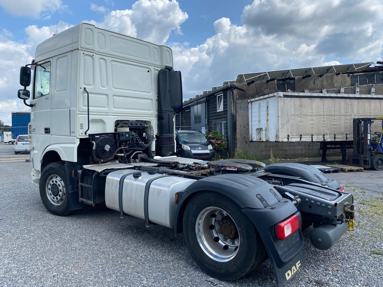 DAF XF 510 SC mit Kipphydr. - Tractor: foto 4 DAF XF 510 SC mit Kipphydr. - Tractor: foto 4