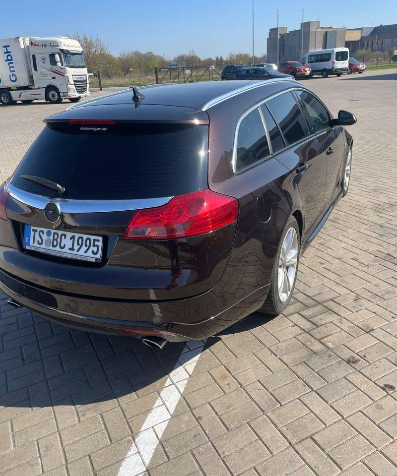 Opel Insignia - Carrinha: foto 3 Opel Insignia - Carrinha: foto 3