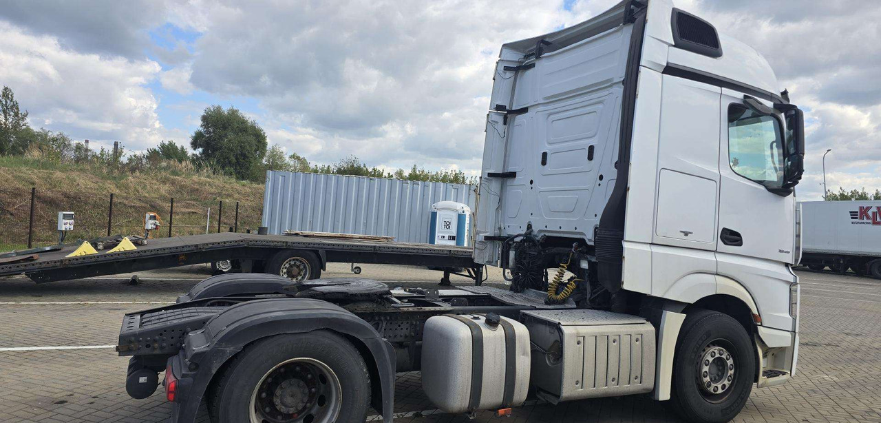 Mercedes-Benz ACTROS - Tractor: foto 5 Mercedes-Benz ACTROS - Tractor: foto 5