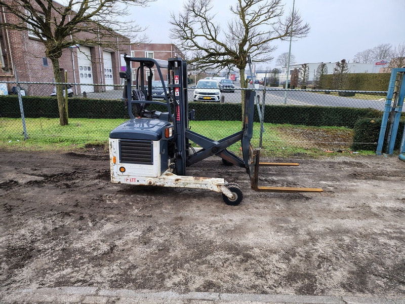 Empilhadeira montada em caminhão Moffet M4 20.1: foto 7 Empilhadeira montada em caminhão Moffet M4 20.1: foto 7