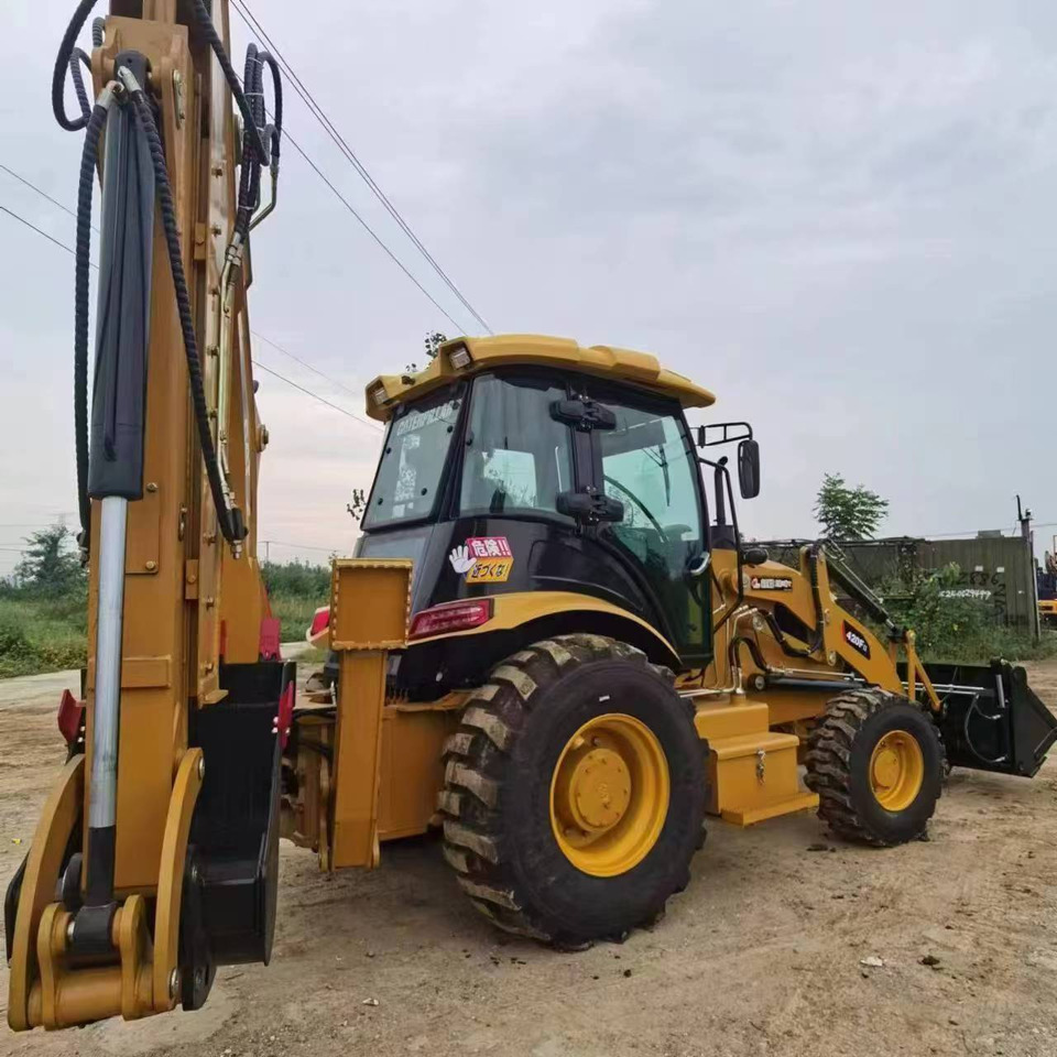 CATERPILLAR 420F backhoe loader stock new low hour jcb TLB - Retroescavadeira: foto 5 CATERPILLAR 420F backhoe loader stock new low hour jcb TLB - Retroescavadeira: foto 5