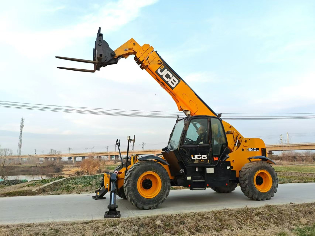 Leasing de JCB 540 Telescopic handler JCB 540 Telescopic handler: foto 8 Leasing de JCB 540 Telescopic handler JCB 540 Telescopic handler: foto 8