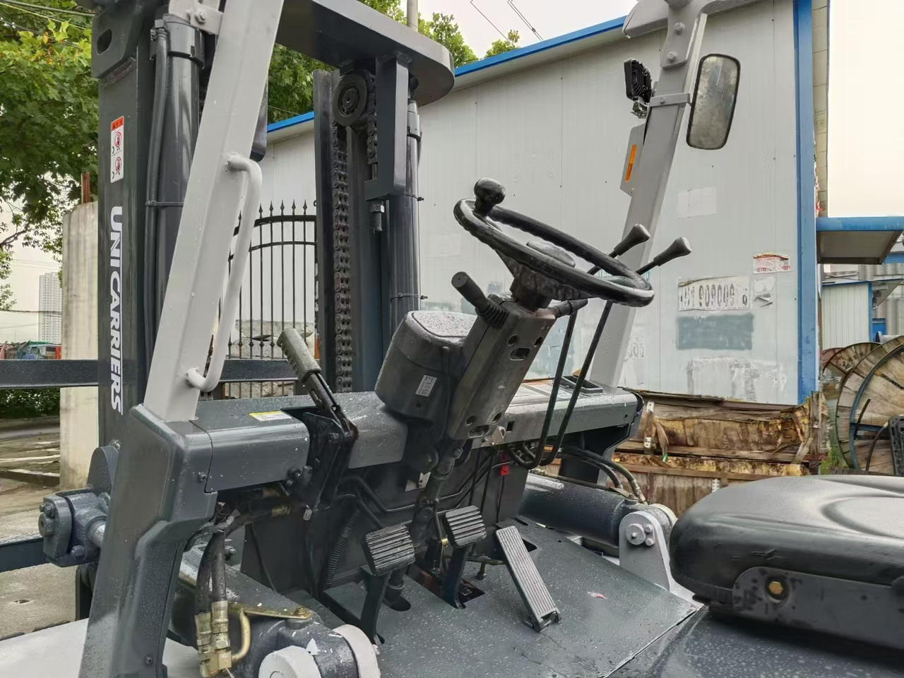 TCM FD70 japan brand 7 ton forklift used Customizable mast clamp side shift - Empilhadeira a diesel: foto 3 TCM FD70 japan brand 7 ton forklift used Customizable mast clamp side shift - Empilhadeira a diesel: foto 3