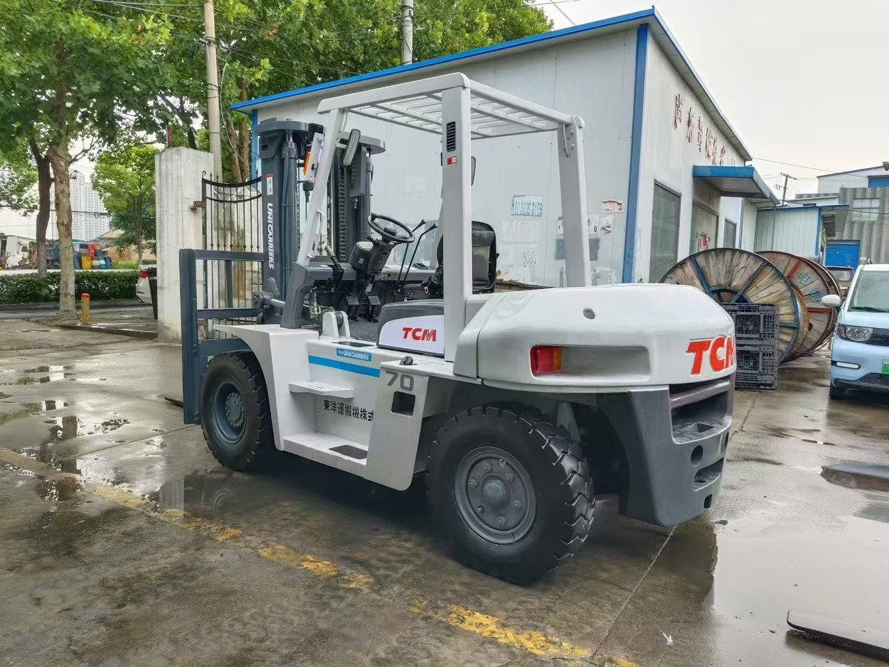 TCM FD70 japan brand 7 ton forklift used Customizable mast clamp side shift - Empilhadeira a diesel: foto 2 TCM FD70 japan brand 7 ton forklift used Customizable mast clamp side shift - Empilhadeira a diesel: foto 2