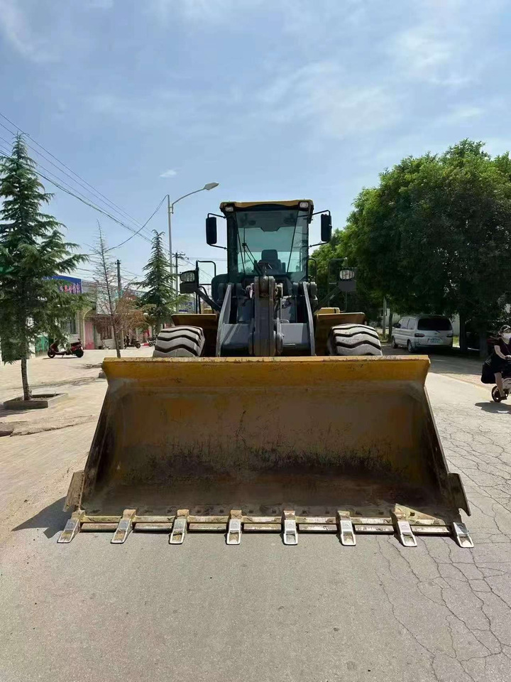 XCMG LW500HV used front loader made in china XCMG loader - Pá carregadora de rodas: foto 5 XCMG LW500HV used front loader made in china XCMG loader - Pá carregadora de rodas: foto 5