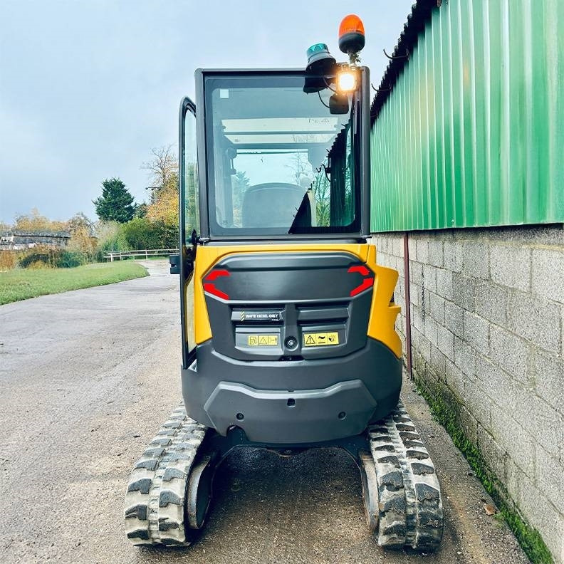 Volvo ECR25D - Mini escavadeira: foto 4 Volvo ECR25D - Mini escavadeira: foto 4