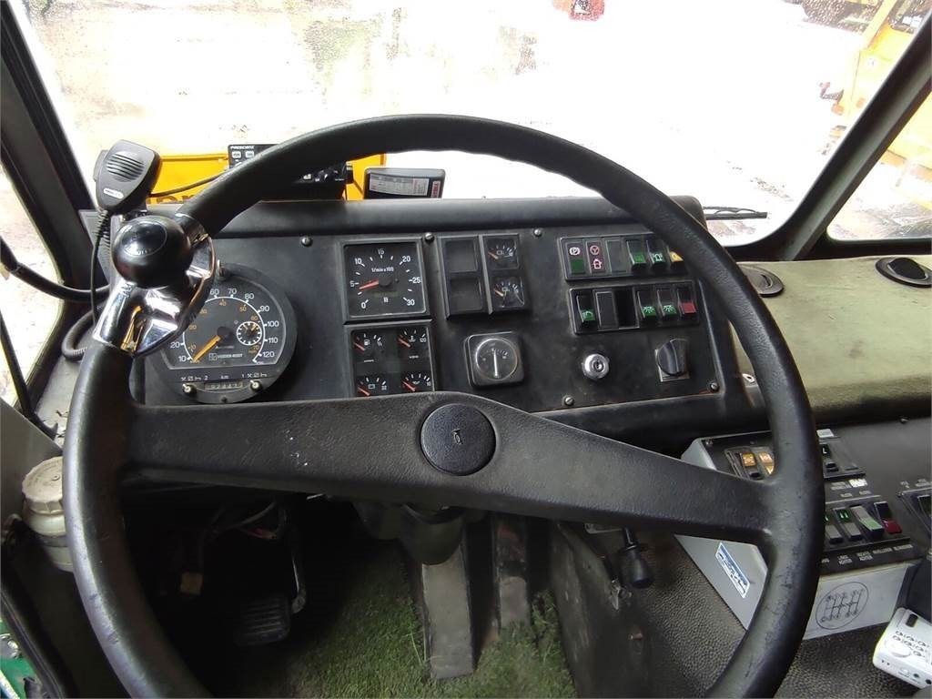 Spierings AT-3 SK-365 (400V + diesel) - Grua todo o terreno: foto 5 Spierings AT-3 SK-365 (400V + diesel) - Grua todo o terreno: foto 5