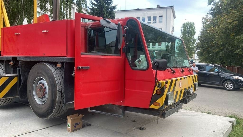 Spierings SK-598 AT-5 - 400V + diesel - Grua todo o terreno: foto 4 Spierings SK-598 AT-5 - 400V + diesel - Grua todo o terreno: foto 4