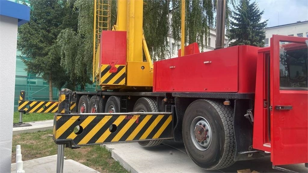 Spierings SK-598 AT-5 - 400V + diesel - Grua todo o terreno: foto 3 Spierings SK-598 AT-5 - 400V + diesel - Grua todo o terreno: foto 3