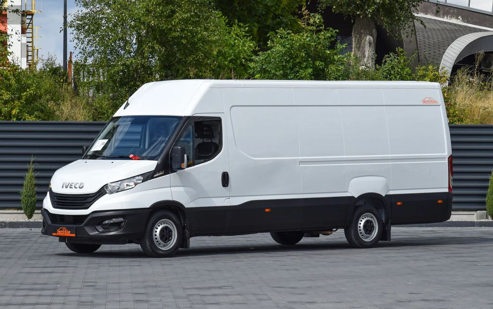 Iveco DAILY MAXI 35S16 / 2.3 - 160 KM / AUTOMAT HI-MATIC / NOWY MODEL / 3 OSOBY / DOSTAWCZE / BLASZAK / KLIMA / 2023 / SERWISOWANY / SPROWADZONY Z NIEMIEC - Furgão: foto 1 Iveco DAILY MAXI 35S16 / 2.3 - 160 KM / AUTOMAT HI-MATIC / NOWY MODEL / 3 OSOBY / DOSTAWCZE / BLASZAK / KLIMA / 2023 / SERWISOWANY / SPROWADZONY Z NIEMIEC - Furgão: foto 1
