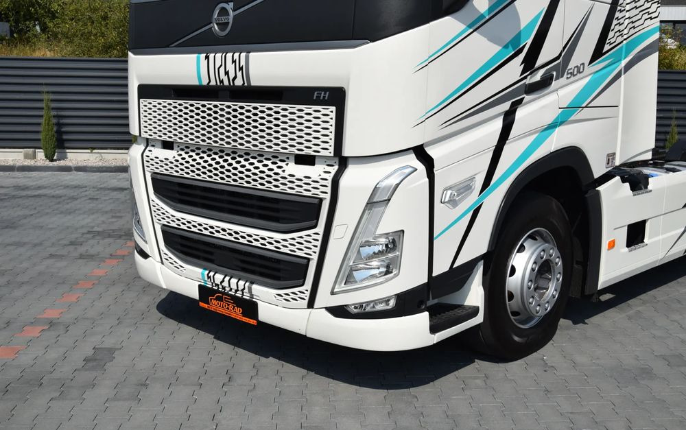 Leasing de  Volvo FH500 / EURO 6 / NOWY MODEL / KLIMATYZACJA POSTOJOWA / ACC / LEDY / 2 ZBIORNIKI / FULL SPILERY / 2023 / NISKI PRZEBIEG / SERWISOWANY / SPROWADZONY Volvo FH500 / EURO 6 / NOWY MODEL / KLIMATYZACJA POSTOJOWA / ACC / LEDY / 2 ZBIORNIKI / FULL SPILERY / 2023 / NISKI PRZEBIEG / SERWISOWANY / SPROWADZONY: foto 8