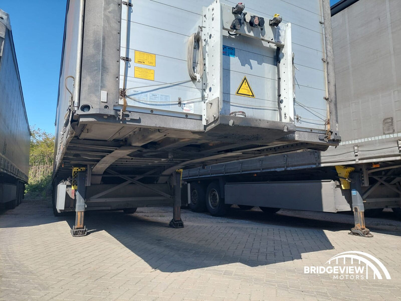 Schmitz Cargobull SCB*S3T - Semi-reboque de lona: foto 4 Schmitz Cargobull SCB*S3T - Semi-reboque de lona: foto 4