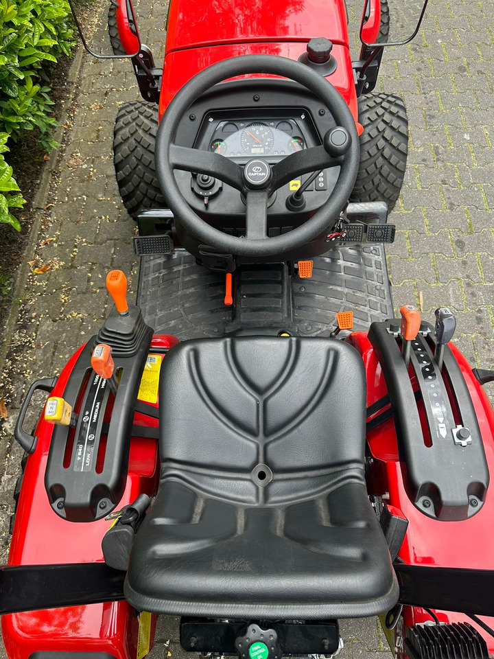 Captain Captain D223 - Mini trator: foto 2 Captain Captain D223 - Mini trator: foto 2