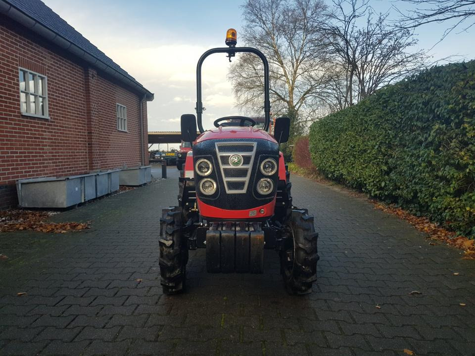 Kleintraktor Fieldtrac 918 mit Schlegelmäher - Mini trator: foto 4 Kleintraktor Fieldtrac 918 mit Schlegelmäher - Mini trator: foto 4