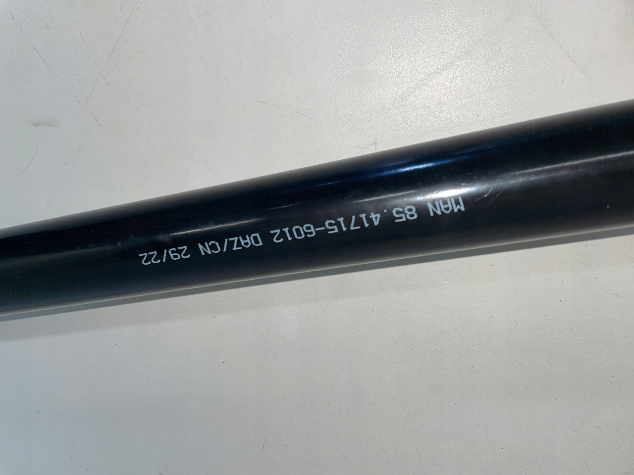 DRĄŻEK WYWROTU KABINY WYWROT MAN TG3 TGX TGS 3 85417156012 - Suspensão da cabina por Camião: foto 3 DRĄŻEK WYWROTU KABINY WYWROT MAN TG3 TGX TGS 3 85417156012 - Suspensão da cabina por Camião: foto 3