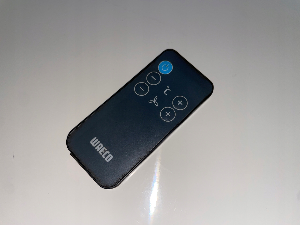 KLIMATYZACJA POSTOJOWA PILOT SLIMCOOL FACTORY PREP DAF SCANIA MC1507523 - Compressor de ar condicionado por Camião: foto 4 KLIMATYZACJA POSTOJOWA PILOT SLIMCOOL FACTORY PREP DAF SCANIA MC1507523 - Compressor de ar condicionado por Camião: foto 4