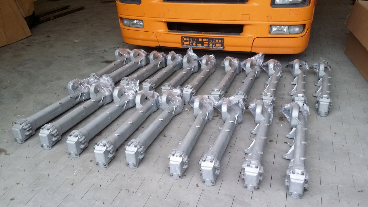 MAN F2000 TGA EGR TGX RECYRKULATOR D20,D26,D28 - Radiador EGR por Camião: foto 1 MAN F2000 TGA EGR TGX RECYRKULATOR D20,D26,D28 - Radiador EGR por Camião: foto 1