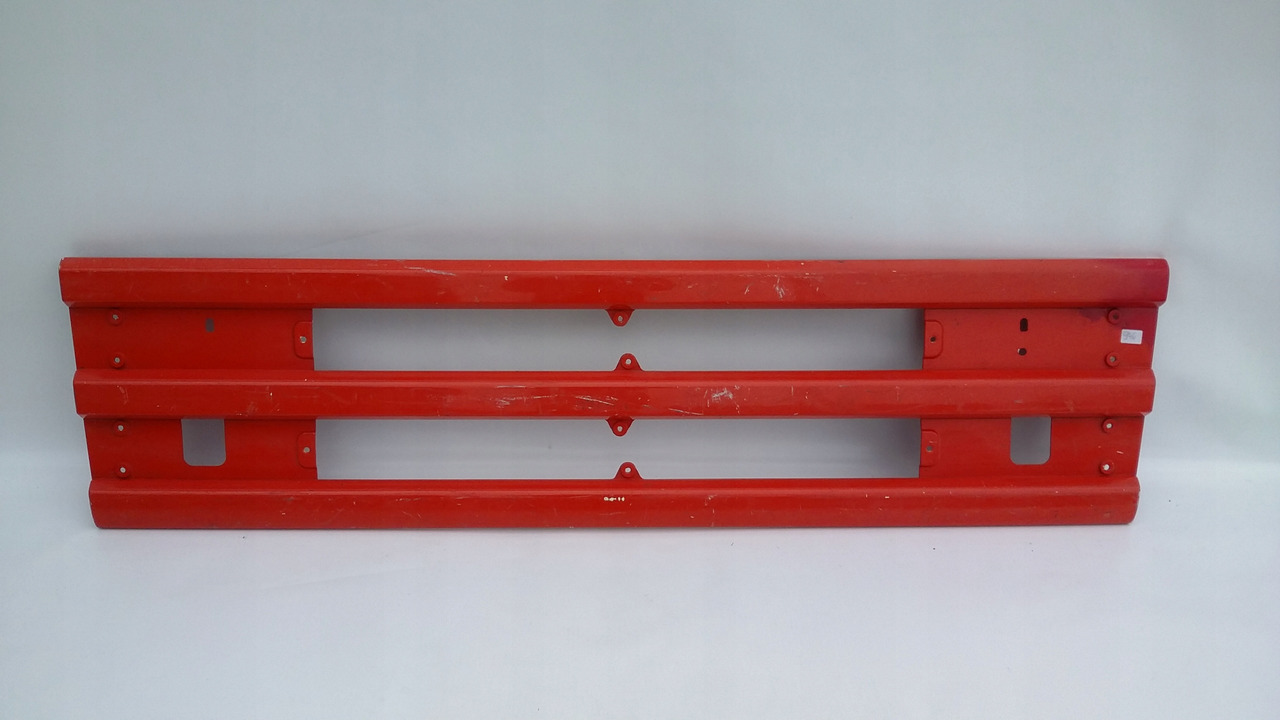 MASKA ATRAPA SCANIA 4 NISKA KABINA NR 946 - Grade radiador por Camião: foto 1 MASKA ATRAPA SCANIA 4 NISKA KABINA NR 946 - Grade radiador por Camião: foto 1