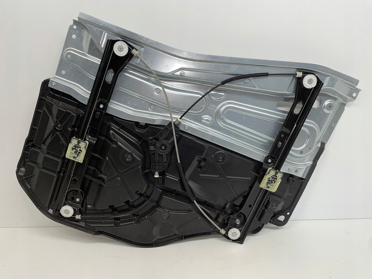 MECHANIZM PODNOSZENIA SZYB MAN TGS TGX TGL 3 TG3 81626456065 - Porta e peças por Camião: foto 1 MECHANIZM PODNOSZENIA SZYB MAN TGS TGX TGL 3 TG3 81626456065 - Porta e peças por Camião: foto 1