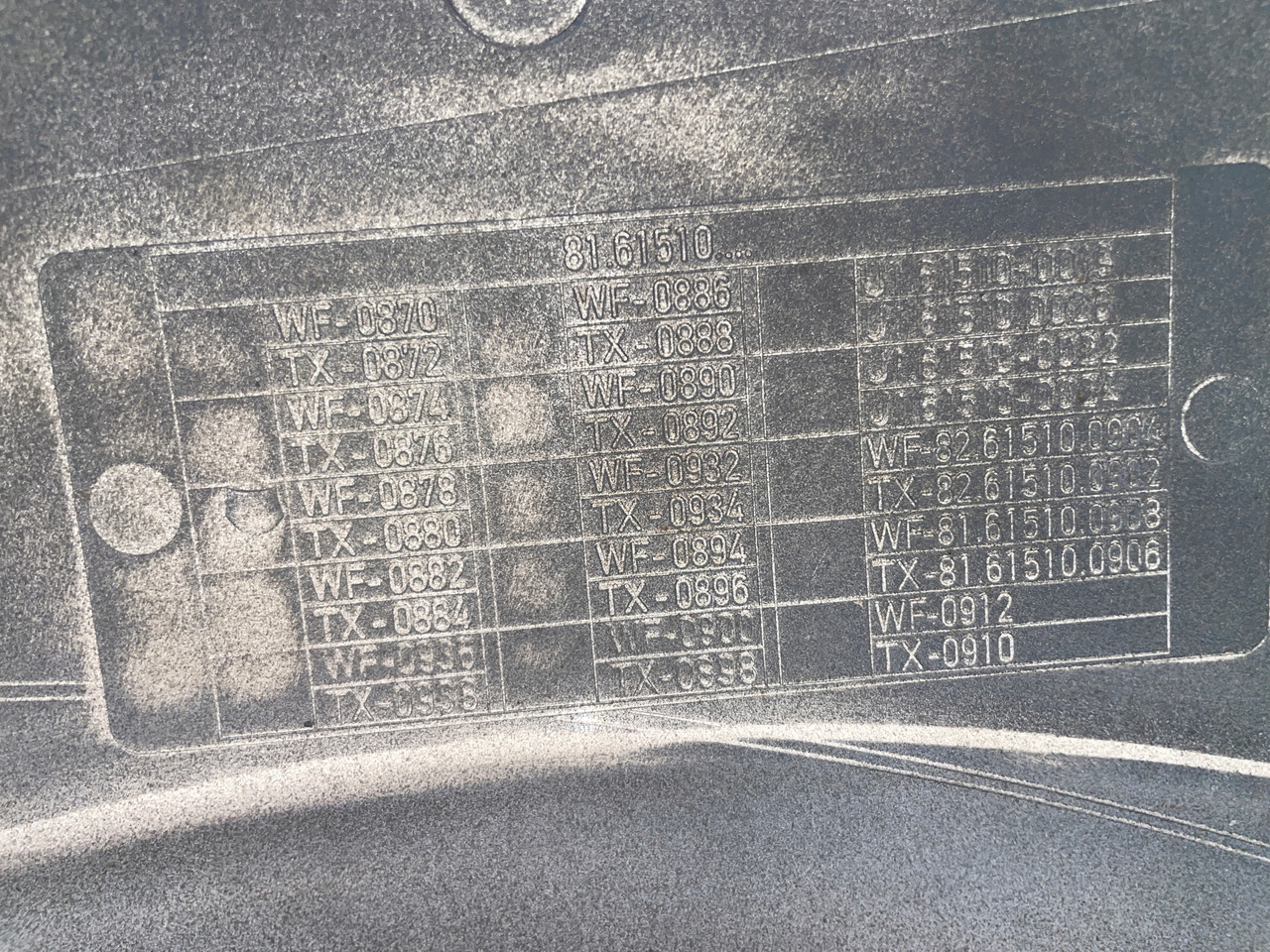 PRAWA STOPNICA MAN TGS E6 81615100870 - Grade radiador por Camião: foto 5 PRAWA STOPNICA MAN TGS E6 81615100870 - Grade radiador por Camião: foto 5