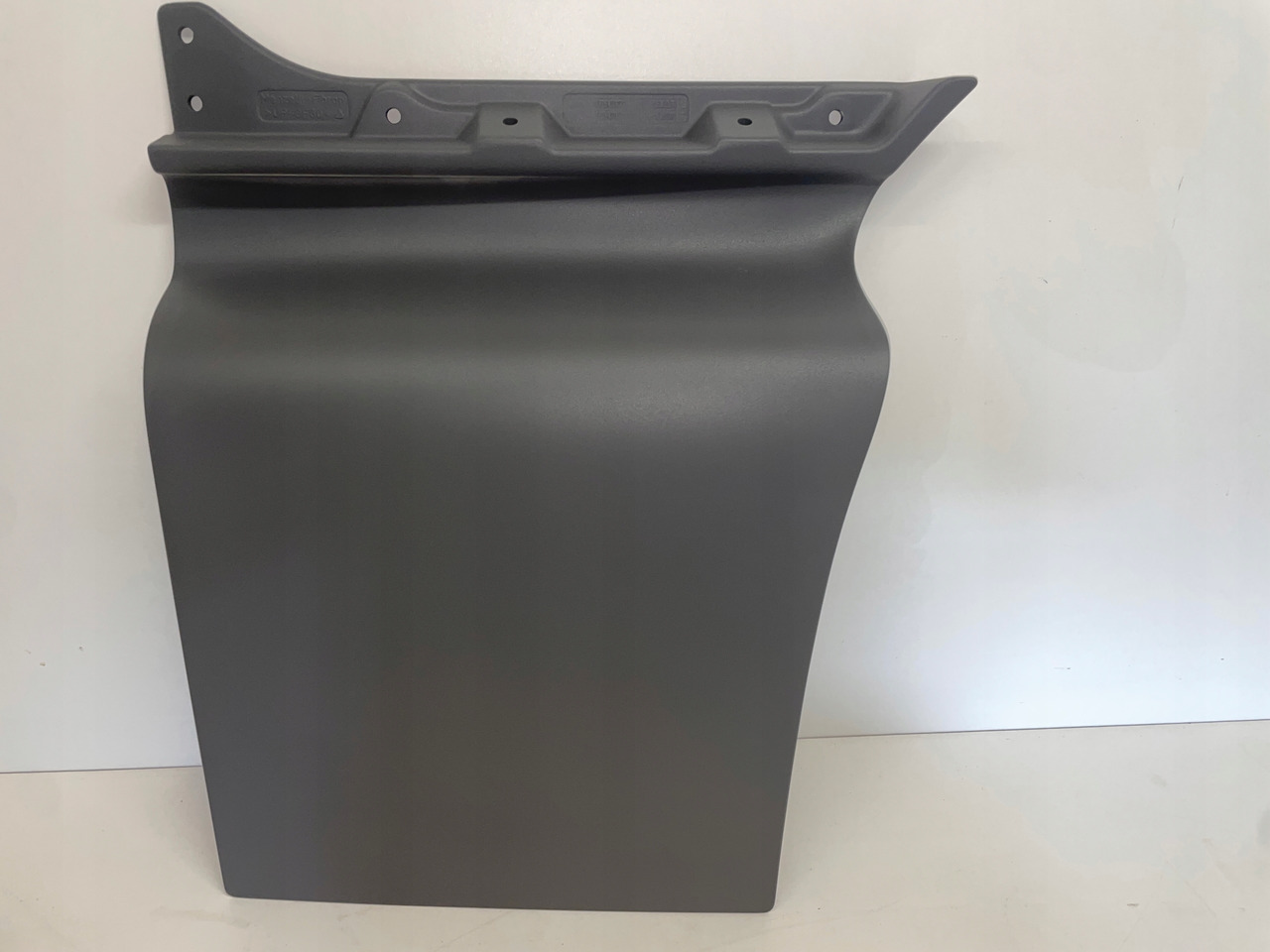 PRZEDŁUŻENIE DRZWI MAN TGS TGA 81626100021 - Porta e peças por Camião: foto 1 PRZEDŁUŻENIE DRZWI MAN TGS TGA 81626100021 - Porta e peças por Camião: foto 1