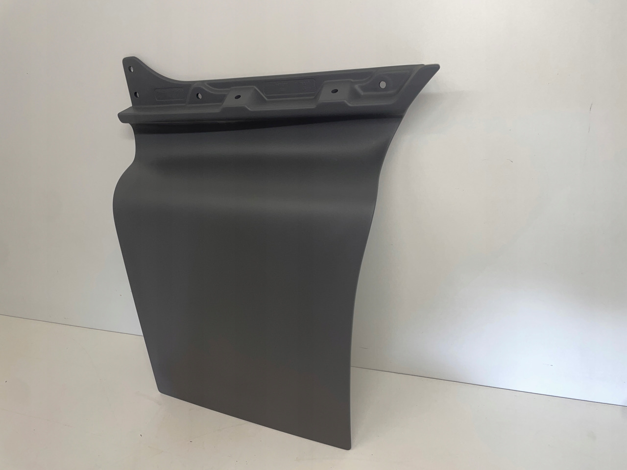 PRZEDŁUŻENIE DRZWI MAN TGS TGA 81626100021 - Porta e peças por Camião: foto 3 PRZEDŁUŻENIE DRZWI MAN TGS TGA 81626100021 - Porta e peças por Camião: foto 3