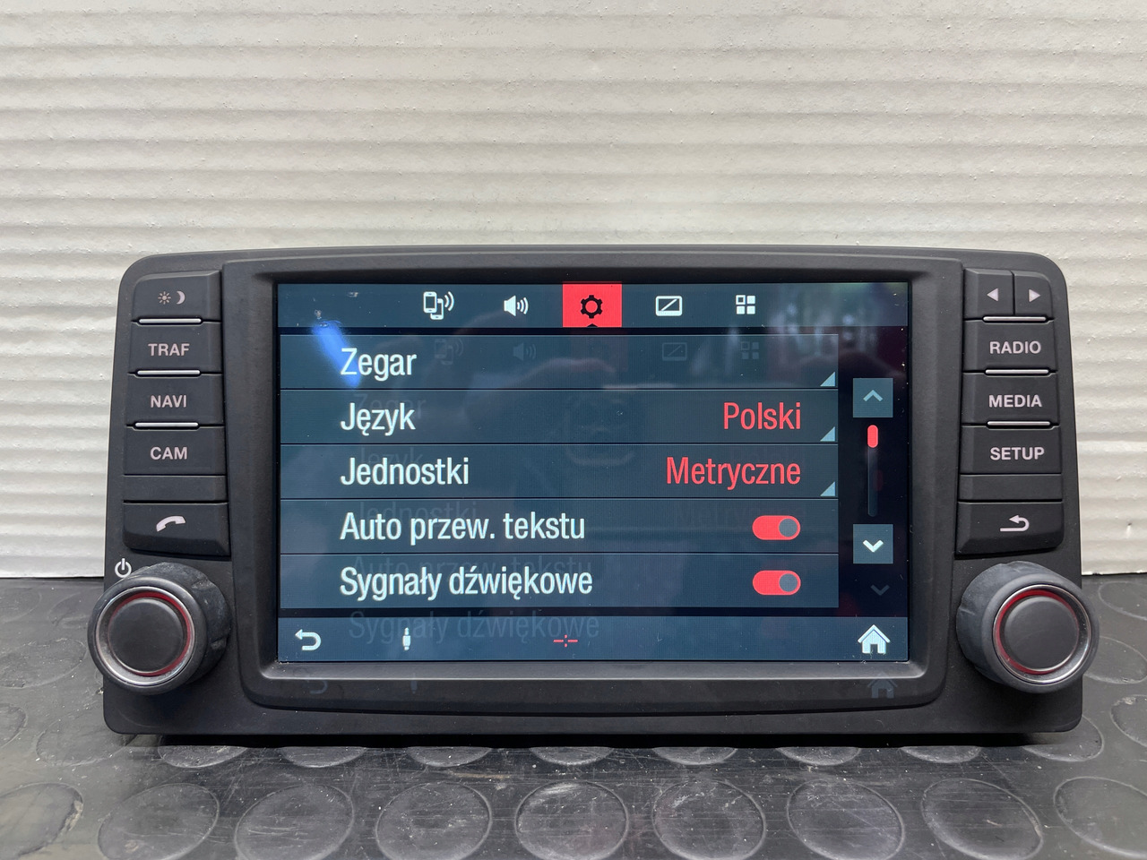 RADIO NAWIGACJA MAN TGS TGX EURO 6 81281006031 - Sistema de navegação por Camião: foto 1 RADIO NAWIGACJA MAN TGS TGX EURO 6 81281006031 - Sistema de navegação por Camião: foto 1