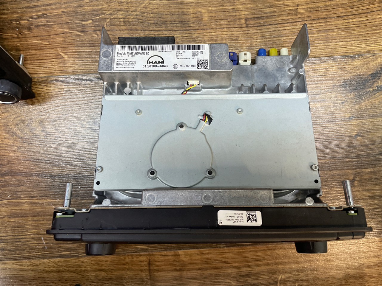 RADIO NAWIGACJA MAN TGS TGX EURO 6 81281006043 - Sistema de navegação por Camião: foto 5 RADIO NAWIGACJA MAN TGS TGX EURO 6 81281006043 - Sistema de navegação por Camião: foto 5