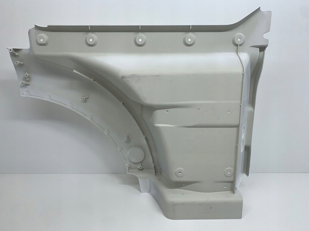 STOPNICA STOPIEŃ MAN TGX EURO 6 RAL 9010 NR 1810 - Porta e peças por Camião: foto 2 STOPNICA STOPIEŃ MAN TGX EURO 6 RAL 9010 NR 1810 - Porta e peças por Camião: foto 2