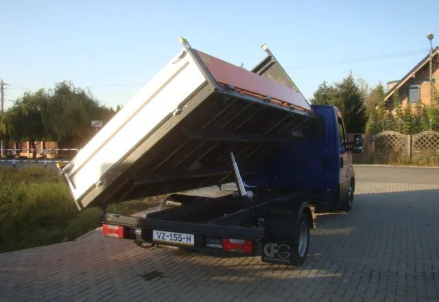 Iveco DAILY 100%PRZEBIEG-POTWIERDZONY - Carrinha basculante: foto 4 Iveco DAILY 100%PRZEBIEG-POTWIERDZONY - Carrinha basculante: foto 4