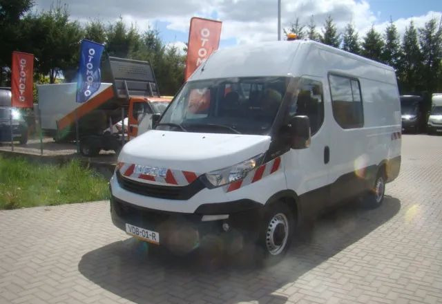 Iveco DAILY 35 S 16 REJESTRACJA NA 6-OSÓB SUPER NA KAMPERA - Furgão: foto 1 Iveco DAILY 35 S 16 REJESTRACJA NA 6-OSÓB SUPER NA KAMPERA - Furgão: foto 1
