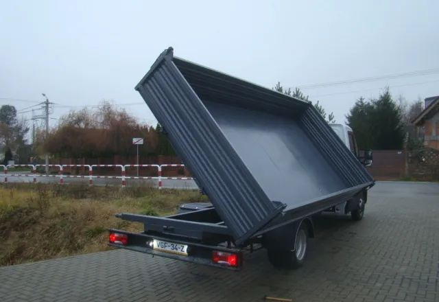 Iveco DAILY 50 C 17 3.0TDI WYWROTKA 4.70M 3.5T KLIMATRONIK - Carrinha basculante: foto 4 Iveco DAILY 50 C 17 3.0TDI WYWROTKA 4.70M 3.5T KLIMATRONIK - Carrinha basculante: foto 4